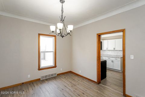 Tiny photo for 933 Waverly Avenue, Toledo, OH 43607 (MLS # 10004455)