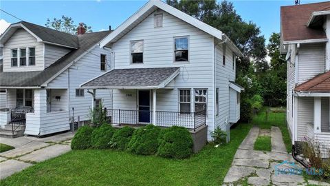 Photo of 3941 Leybourn Avenue, Toledo, OH 43612 (MLS # 10006832)