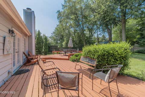 Tiny photo for 2049 Willowhill Lane, Toledo, OH 43615 (MLS # 10011002)