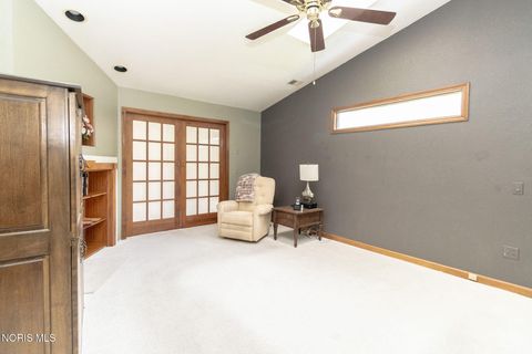 Tiny photo for 2049 Willowhill Lane, Toledo, OH 43615 (MLS # 10011002)