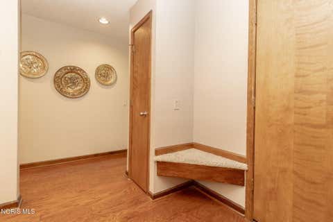 Tiny photo for 2049 Willowhill Lane, Toledo, OH 43615 (MLS # 10011002)