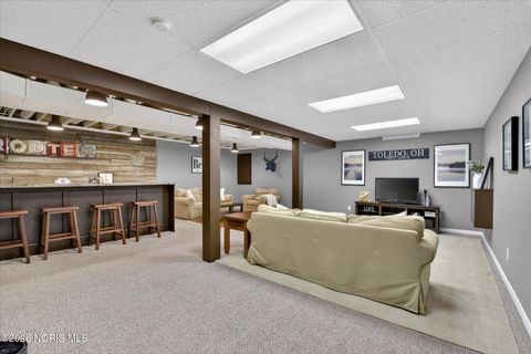 Tiny photo for 6755 Cloister Court, Toledo, OH 43617 (MLS # 10003727)