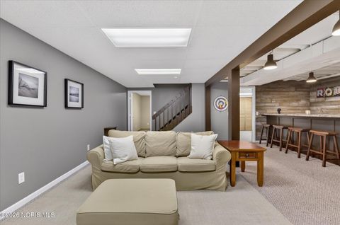 Tiny photo for 6755 Cloister Court, Toledo, OH 43617 (MLS # 10003727)