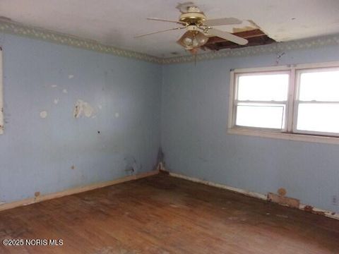 Tiny photo for 107 S Frazier Street, North Baltimore, OH 45872 (MLS # 10002576)