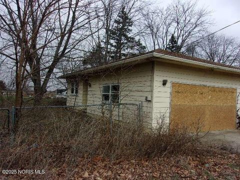 Tiny photo for 107 S Frazier Street, North Baltimore, OH 45872 (MLS # 10002576)