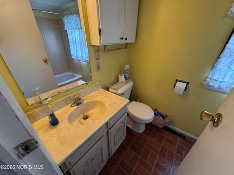 Tiny photo for 224 Sackett Street, Maumee, OH 43537 (MLS # 10003720)