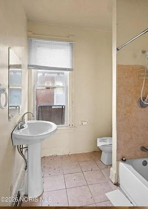 Tiny photo for 3241 Warsaw Street, Toledo, OH 43608 (MLS # 10003508)