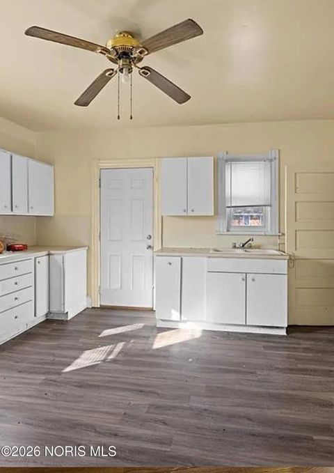 Tiny photo for 3241 Warsaw Street, Toledo, OH 43608 (MLS # 10003508)