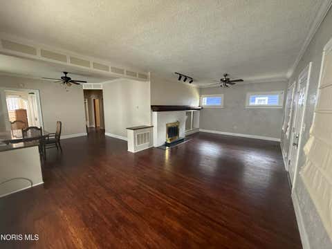 Tiny photo for 3758 Lockwood Avenue, Toledo, OH 43612 (MLS # 10011707)