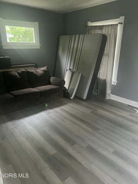 Tiny photo for 1715 Oakwood Avenue, Toledo, OH 43607 (MLS # 10012542)