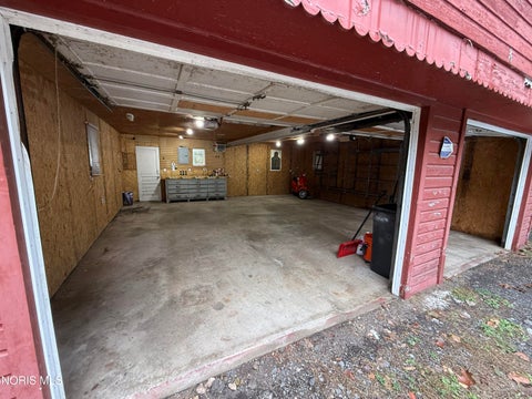 Tiny photo for 10050 Salisbury Road, Monclova, OH 43542 (MLS # 10014766)