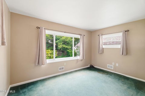 Tiny photo for 3025 Sherbrooke Road, Toledo, OH 43606 (MLS # 10009680)