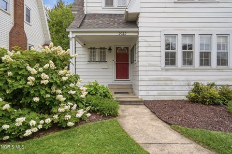 Tiny photo for 3025 Sherbrooke Road, Toledo, OH 43606 (MLS # 10009680)