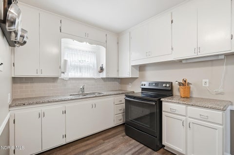 Tiny photo for 3025 Sherbrooke Road, Toledo, OH 43606 (MLS # 10009680)