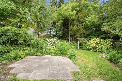 Tiny photo for 3025 Sherbrooke Road, Toledo, OH 43606 (MLS # 10009680)