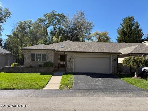 Photo of 5731 Corey Cove, Sylvania, OH 43560 (MLS # 10000400)