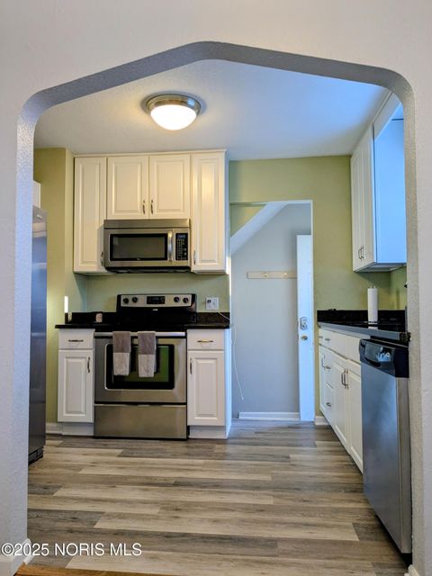 Tiny photo for 3133 Glencairn Avenue, Toledo, OH 43614 (MLS # 10000297)