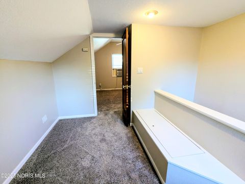 Tiny photo for 3133 Glencairn Avenue, Toledo, OH 43614 (MLS # 10000297)