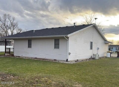 Tiny photo for 930 Indianola Avenue, Montpelier, OH 43543 (MLS # 10005558)