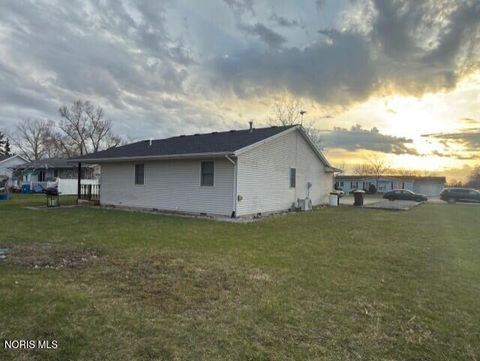 Tiny photo for 930 Indianola Avenue, Montpelier, OH 43543 (MLS # 10005558)