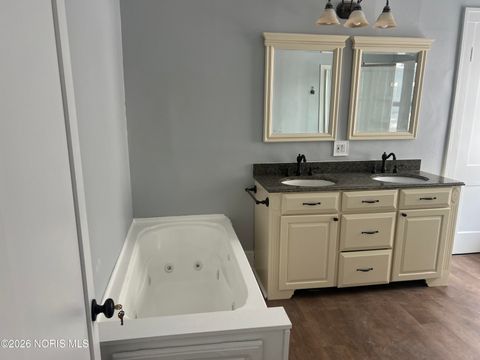 Tiny photo for 620 W North Street, Fostoria, OH 44830 (MLS # 10002862)