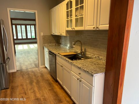 Tiny photo for 620 W North Street, Fostoria, OH 44830 (MLS # 10002862)