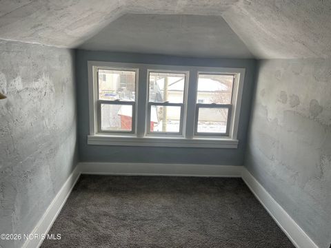 Tiny photo for 620 W North Street, Fostoria, OH 44830 (MLS # 10002862)