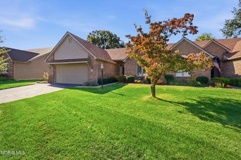 Tiny photo for 4 Shenandoah Circle, Sylvania, OH 43560 (MLS # 10014492)