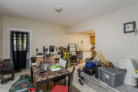 Tiny photo for 815 Dunwood Court, Toledo, OH 43609 (MLS # 10008507)