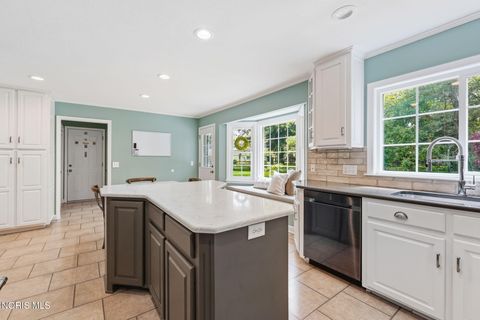 Tiny photo for 116 Rockledge Circle, Perrysburg, OH 43551 (MLS # 10008138)