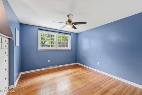 Tiny photo for 116 Rockledge Circle, Perrysburg, OH 43551 (MLS # 10008138)