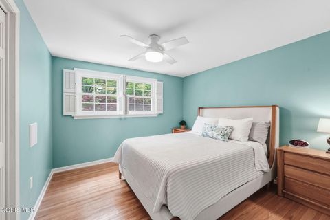 Tiny photo for 116 Rockledge Circle, Perrysburg, OH 43551 (MLS # 10008138)
