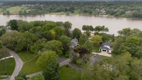 Tiny photo for 116 Rockledge Circle, Perrysburg, OH 43551 (MLS # 10008138)