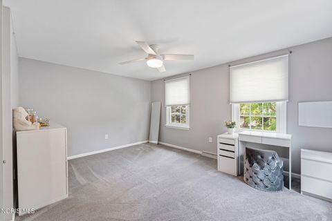 Tiny photo for 116 Rockledge Circle, Perrysburg, OH 43551 (MLS # 10008138)