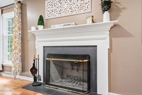 Tiny photo for 116 Rockledge Circle, Perrysburg, OH 43551 (MLS # 10008138)