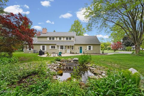 Tiny photo for 116 Rockledge Circle, Perrysburg, OH 43551 (MLS # 10008138)