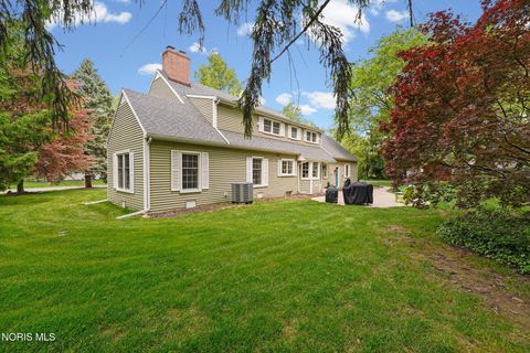 Tiny photo for 116 Rockledge Circle, Perrysburg, OH 43551 (MLS # 10008138)