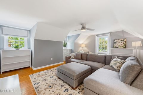 Tiny photo for 116 Rockledge Circle, Perrysburg, OH 43551 (MLS # 10008138)