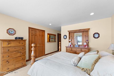 Tiny photo for 1338 Pine Valley Drive, Bowling Green, OH 43402 (MLS # 10003249)