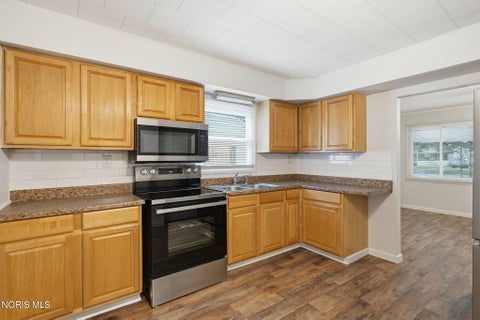 Tiny photo for 741 Circle Drive, Fostoria, OH 44830 (MLS # 10013584)