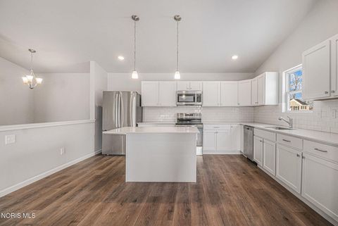 Tiny photo for 4 Woody Drive, Millbury, OH 43447 (MLS # 10006801)