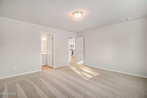 Tiny photo for 4 Woody Drive, Millbury, OH 43447 (MLS # 10006801)