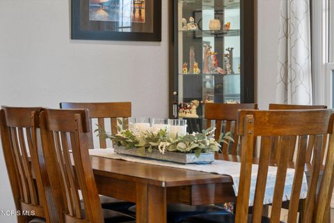 Tiny photo for 30348 Lemoyne Road, Walbridge, OH 43465 (MLS # 10005546)