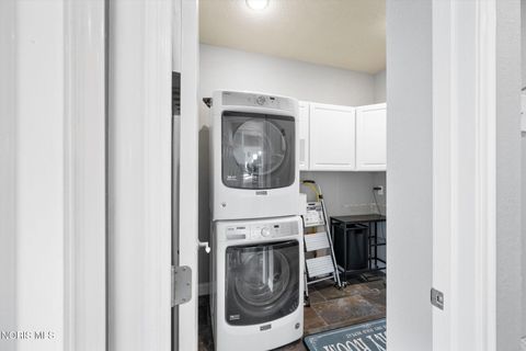 Tiny photo for 30348 Lemoyne Road, Walbridge, OH 43465 (MLS # 10005546)