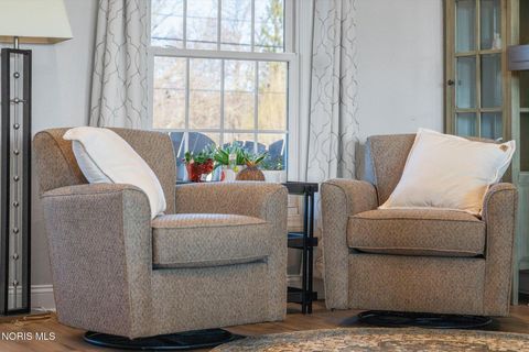 Tiny photo for 30348 Lemoyne Road, Walbridge, OH 43465 (MLS # 10005546)