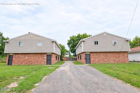 Multifamily For Sale - 2211 Hickory Street<br/> Toledo, OH 43605