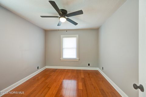 Tiny photo for 3515 Revere Drive, Toledo, OH 43612 (MLS # 10001031)