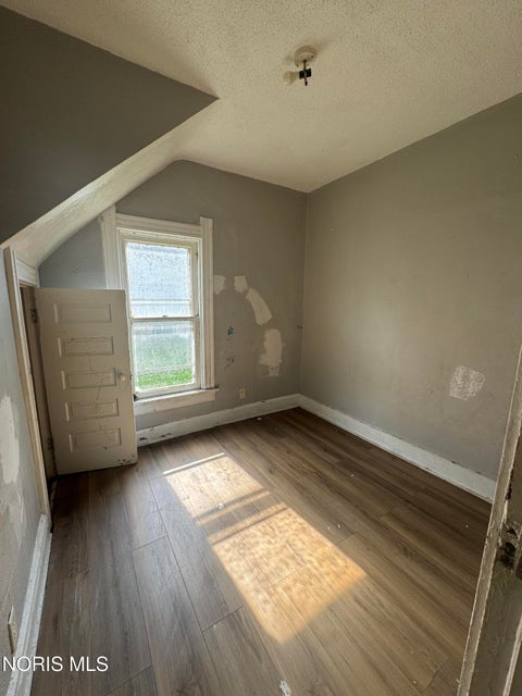 Tiny photo for 1428 South Avenue, Toledo, OH 43609 (MLS # 10009682)