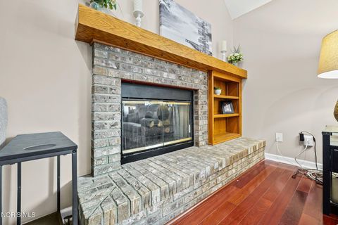 Tiny photo for 827 Abbey Lane, Findlay, OH 45840 (MLS # 10004466)