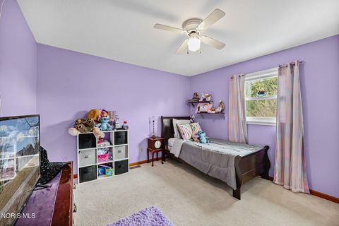 Tiny photo for 827 Abbey Lane, Findlay, OH 45840 (MLS # 10004466)